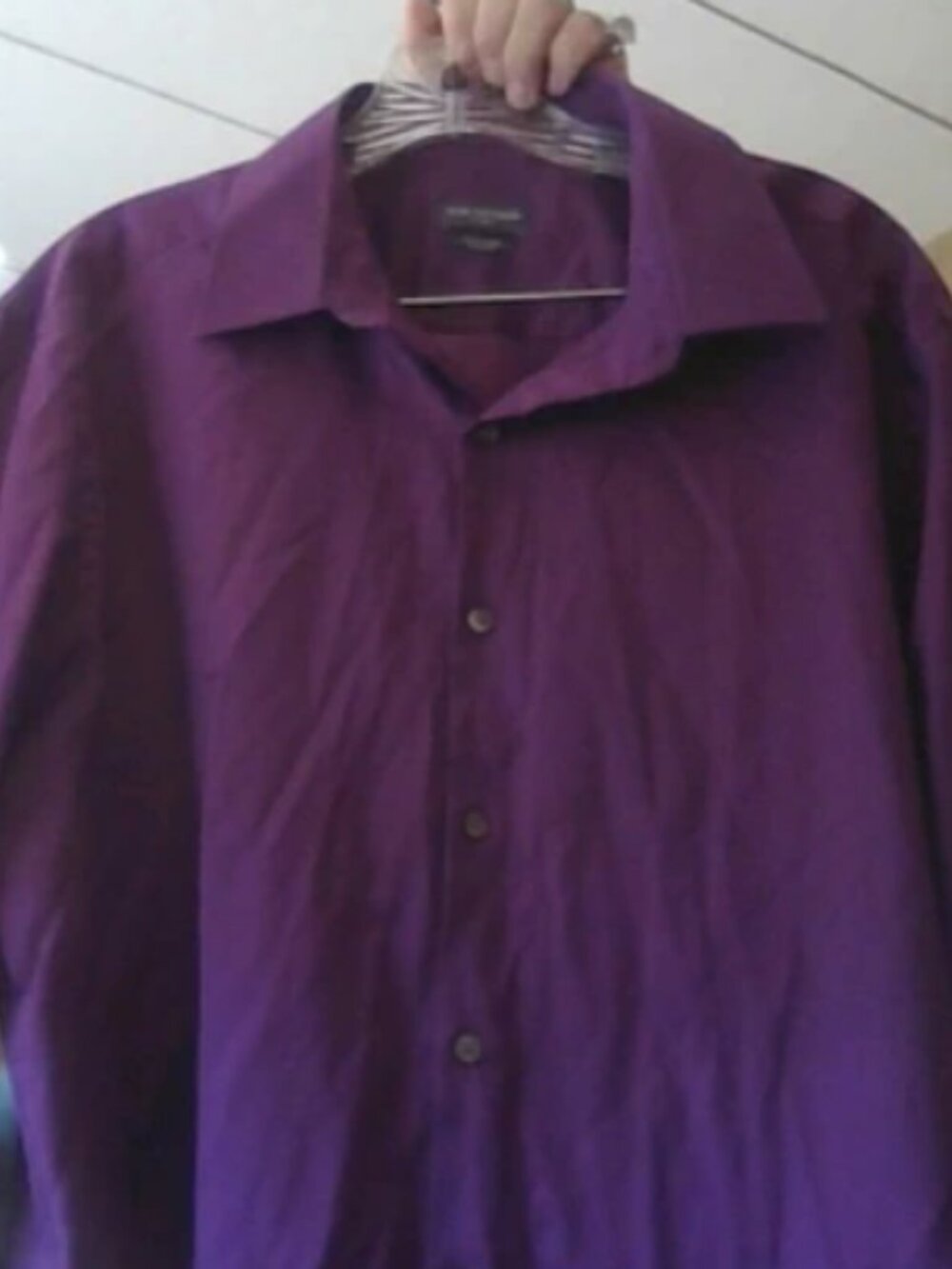 Van Heusen Men's Long Sleeve Dress Shirt Purple Size 17 34/35 XL Great Condition